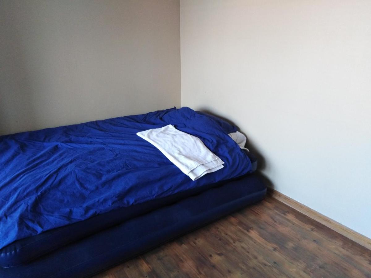 Large Room, Near Kista Galleria, * Stockholm