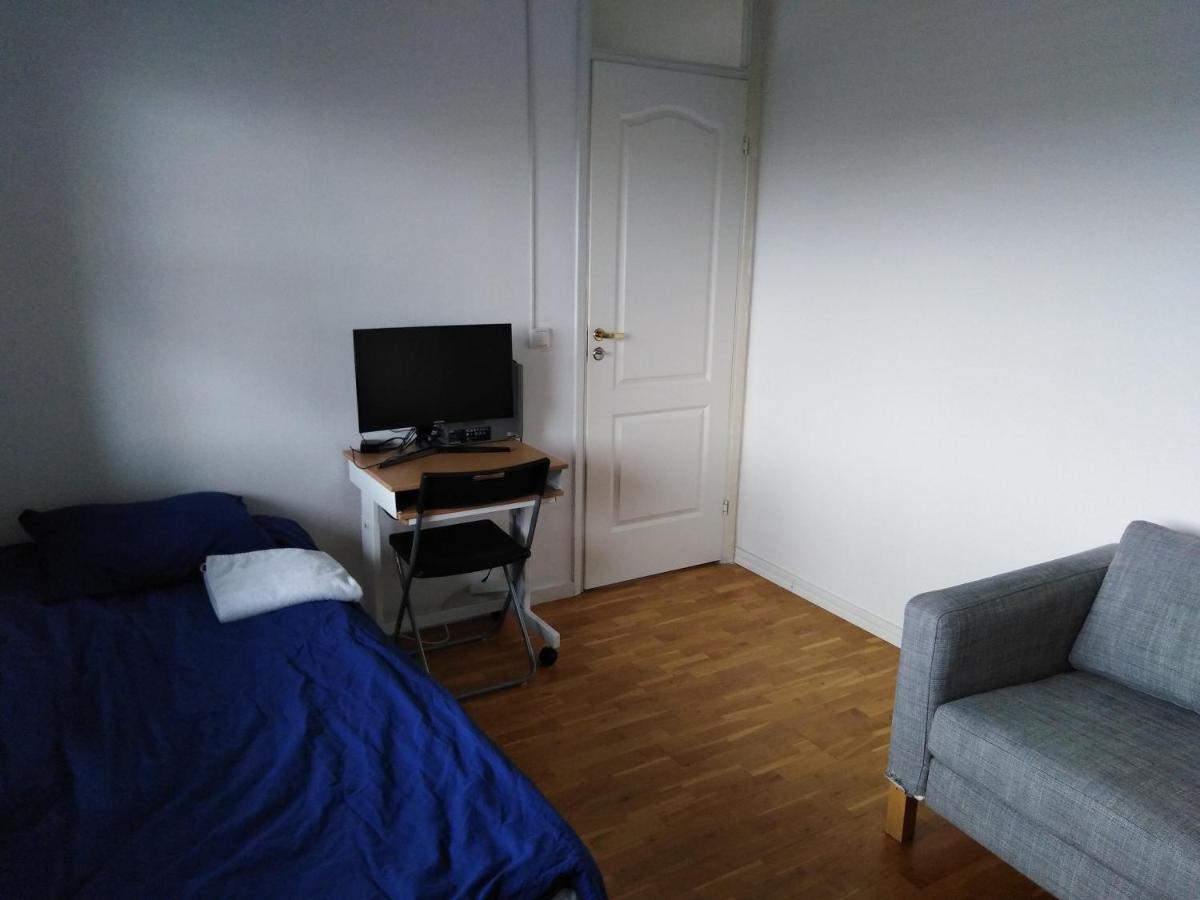 Large Room, Near Kista Galleria, *