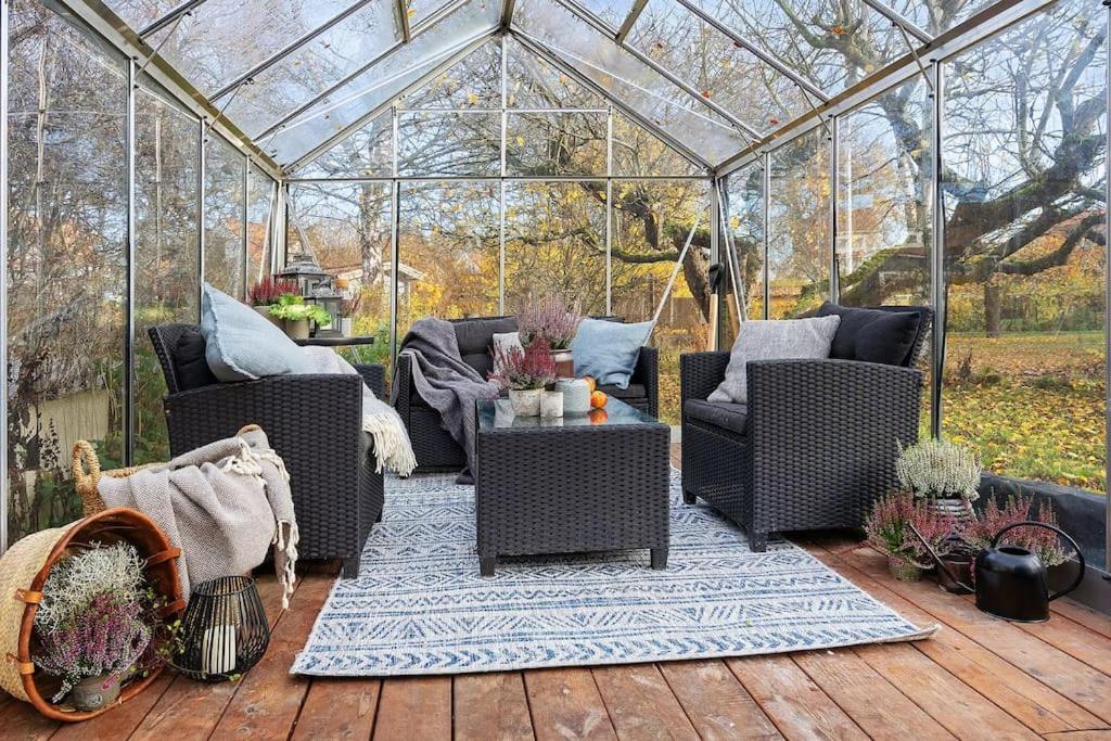 Villa Amazing Family In Stockholm