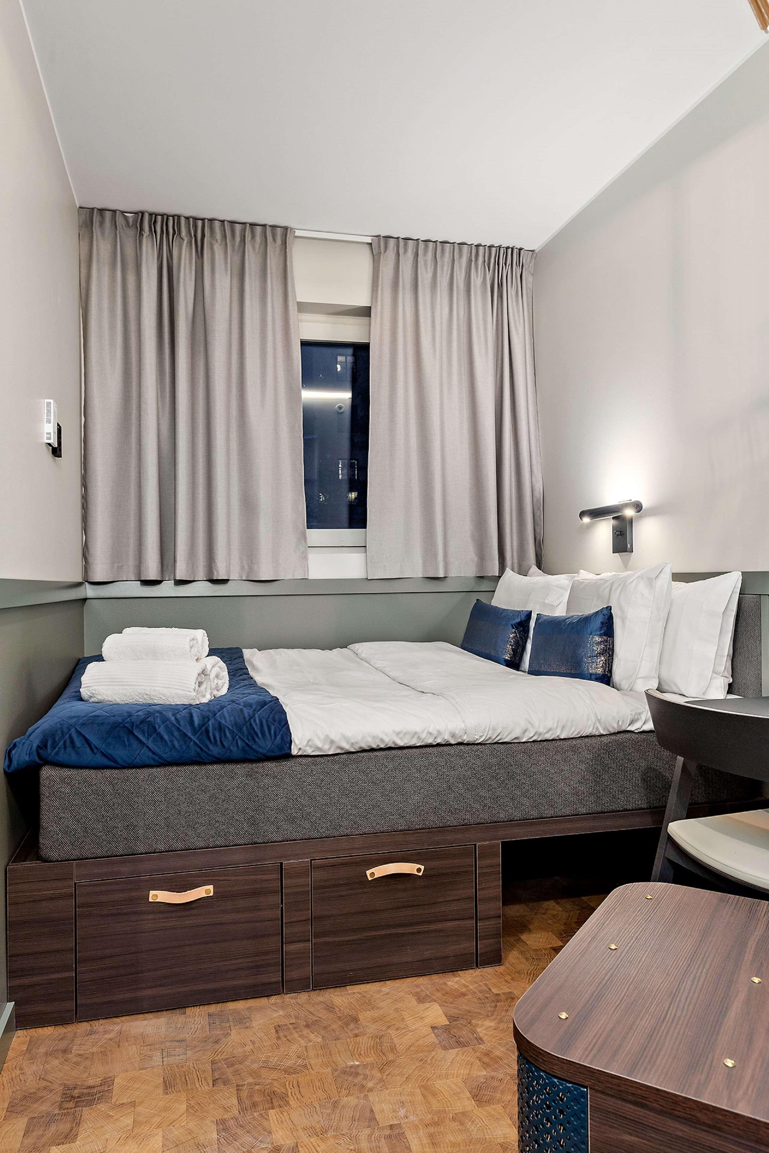 Hotel Western At 108