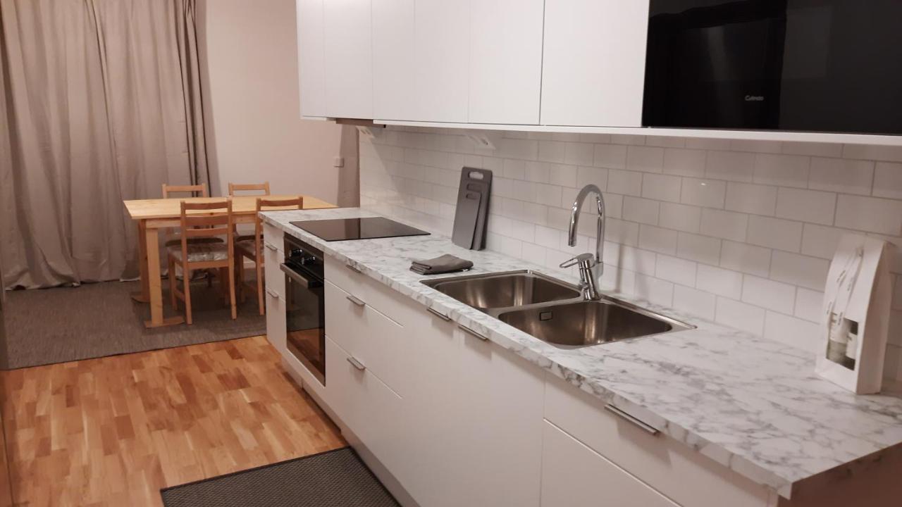 Private In Shared Lovely, Amazing, Modern +garden +bbq Rum i privatbostad Stockholm