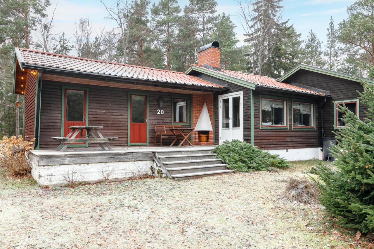 Villa Luxury Family Near The Water For Eight People *