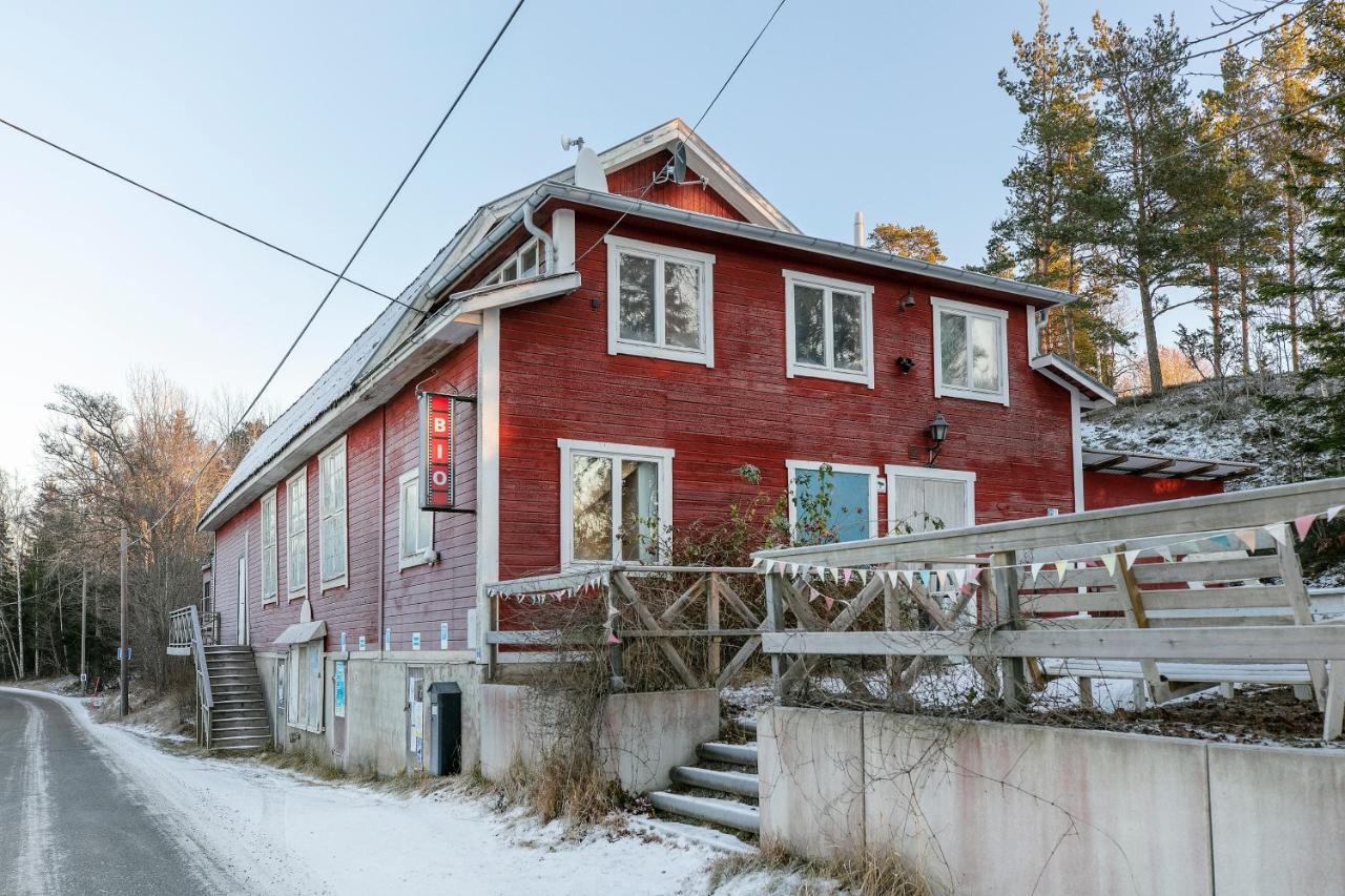 Villa Luxury Family Near The Water For Eight People Stockholm