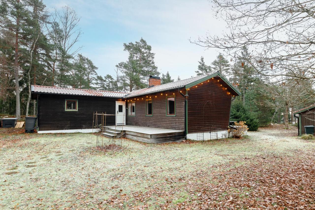 Villa Luxury Family Near The Water For Eight People Stockholm