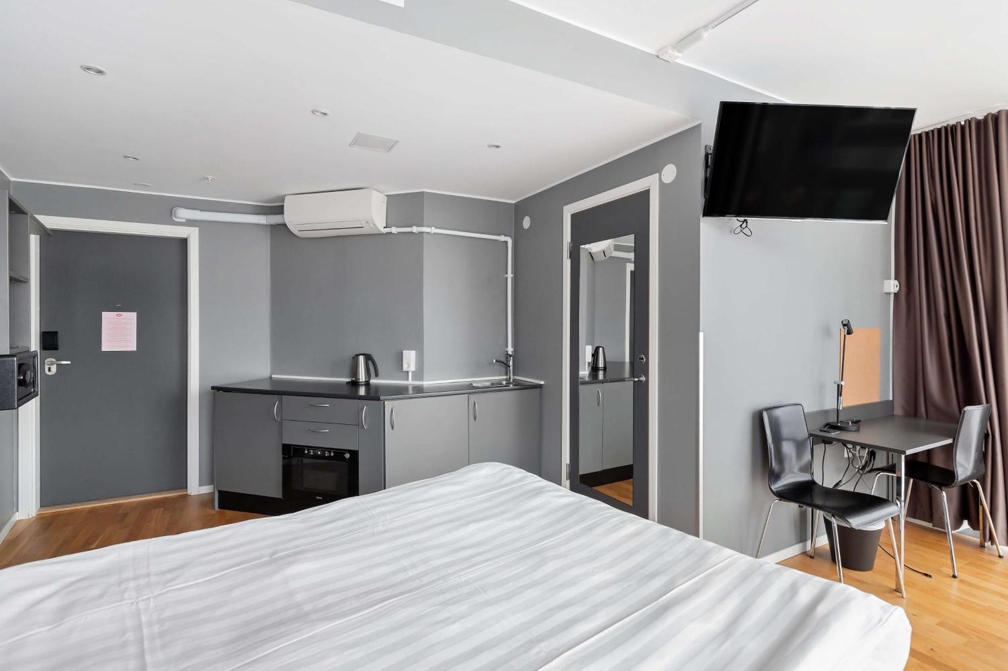 Aiden By Western Kista Hotel 3*