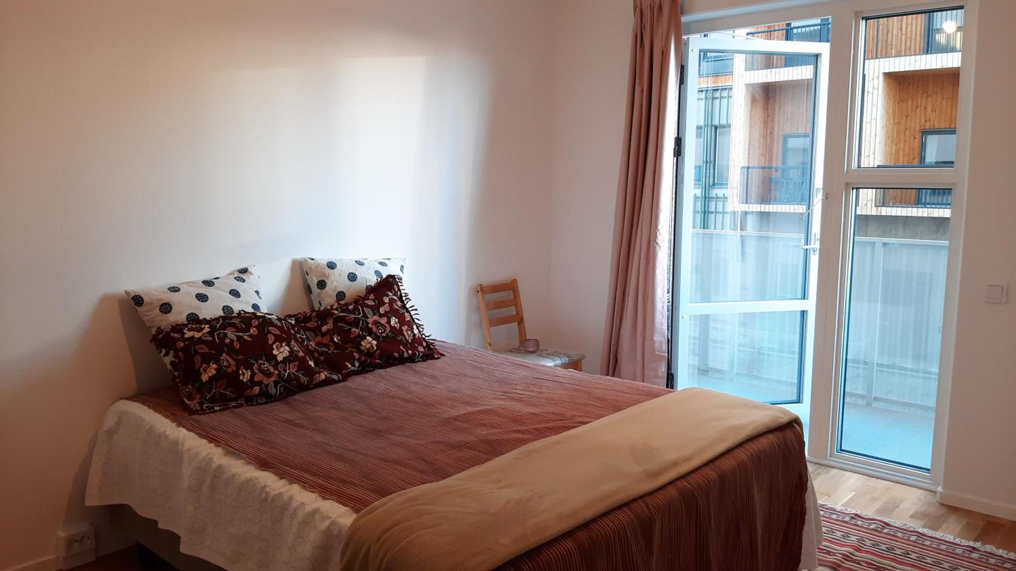 Private In Shared Lovely, Amazing, Modern +garden +bbq * Stockholm