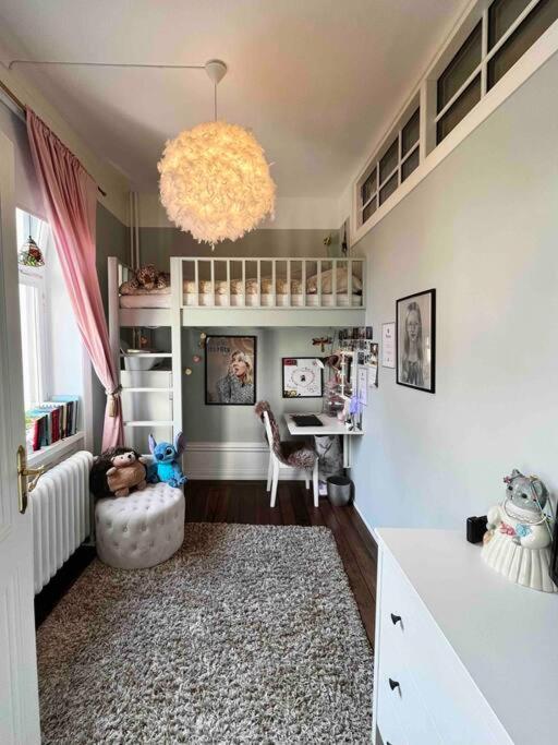 Apartment Sekelskifte Mitt
