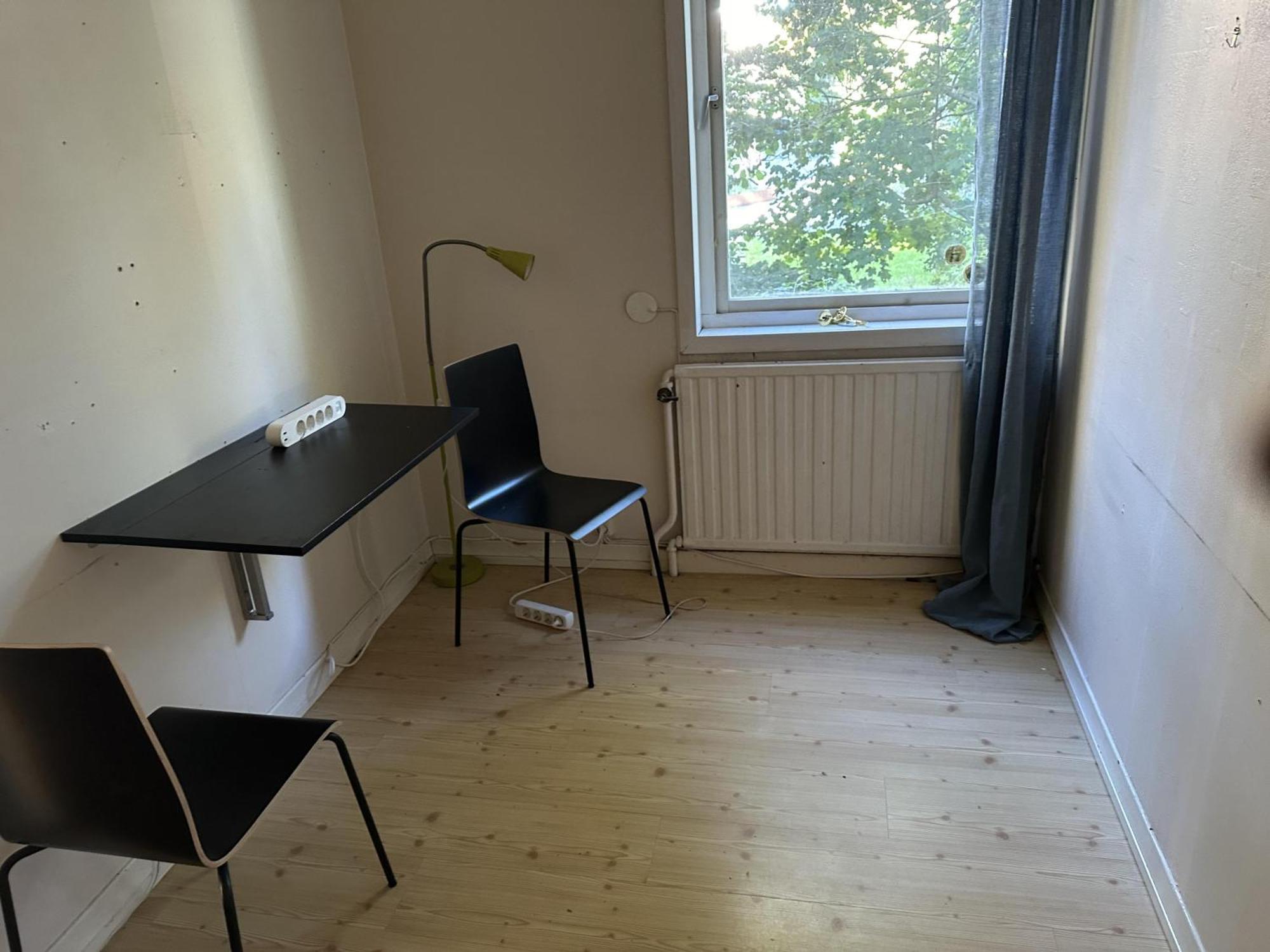 Apartment In Alvsjo Near *