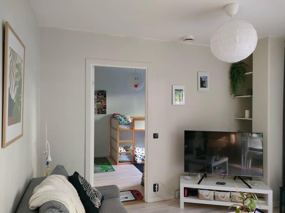 Apartment Cosy Family Friendly Stockholm
