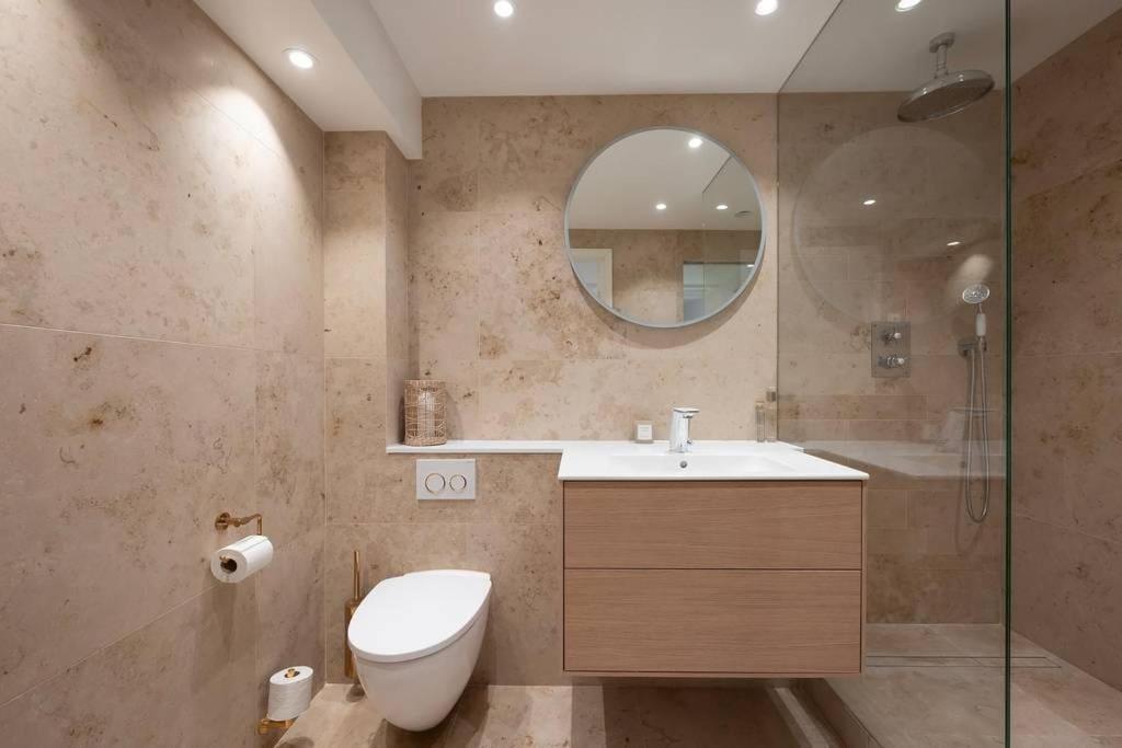 Luxury With And Private Villa *