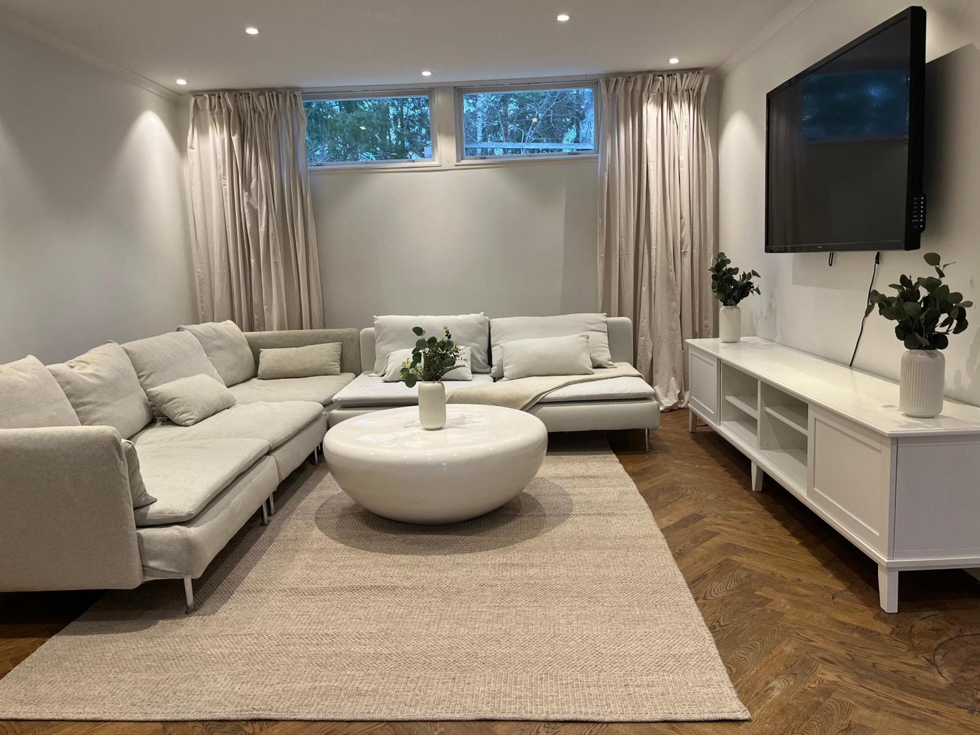 The Scandic Luxe- Arlanda Holiday home *