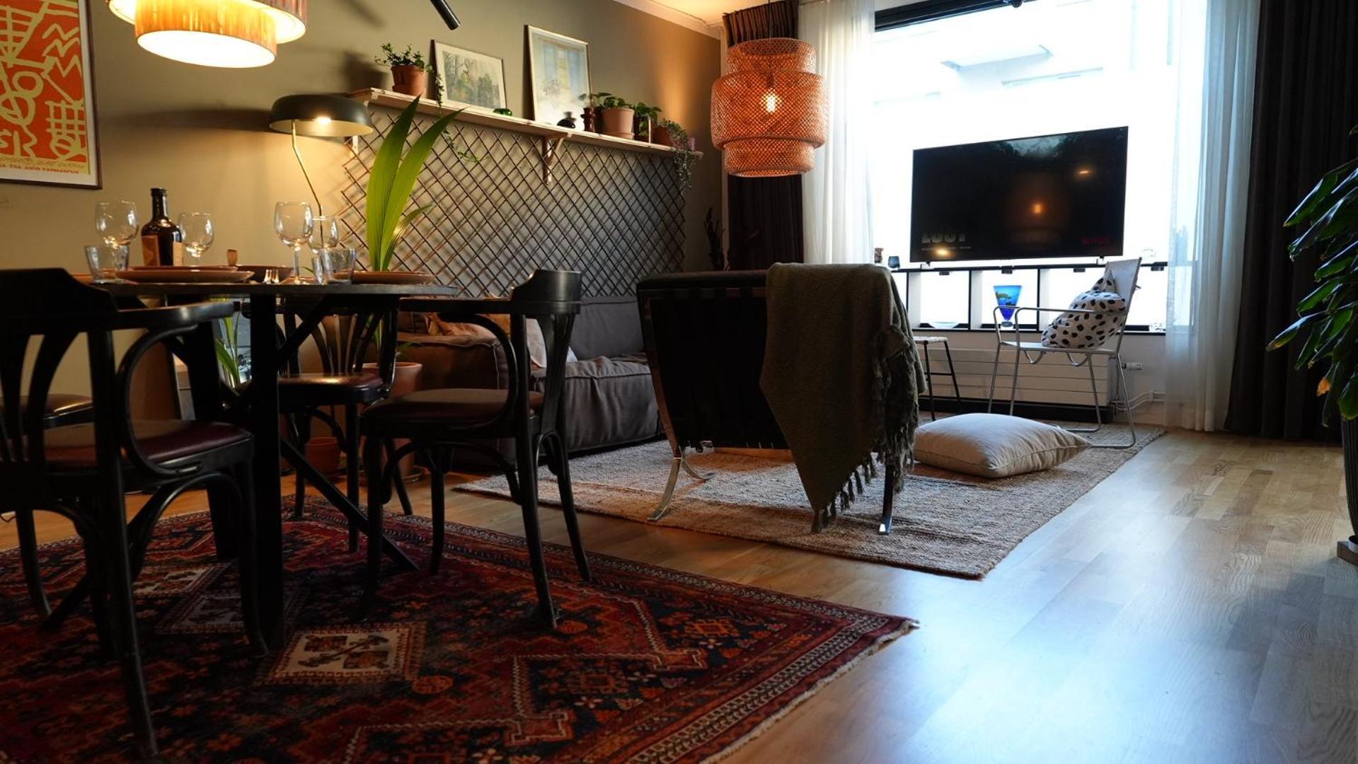 Apartment Stylish Fotsteps To Restaurants And Close To The Stockholm