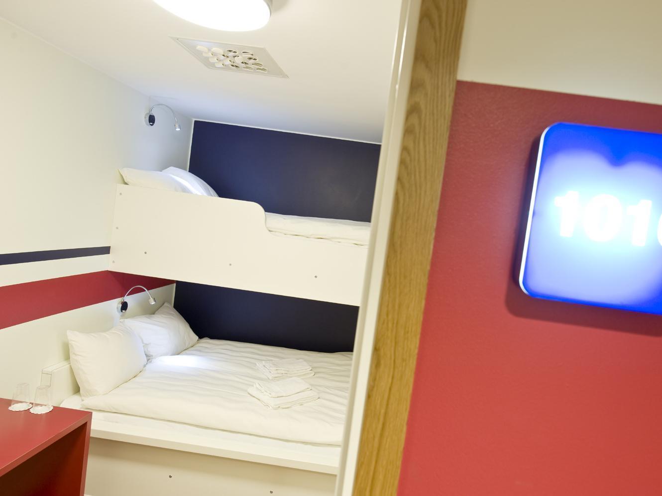 Micro Hotel