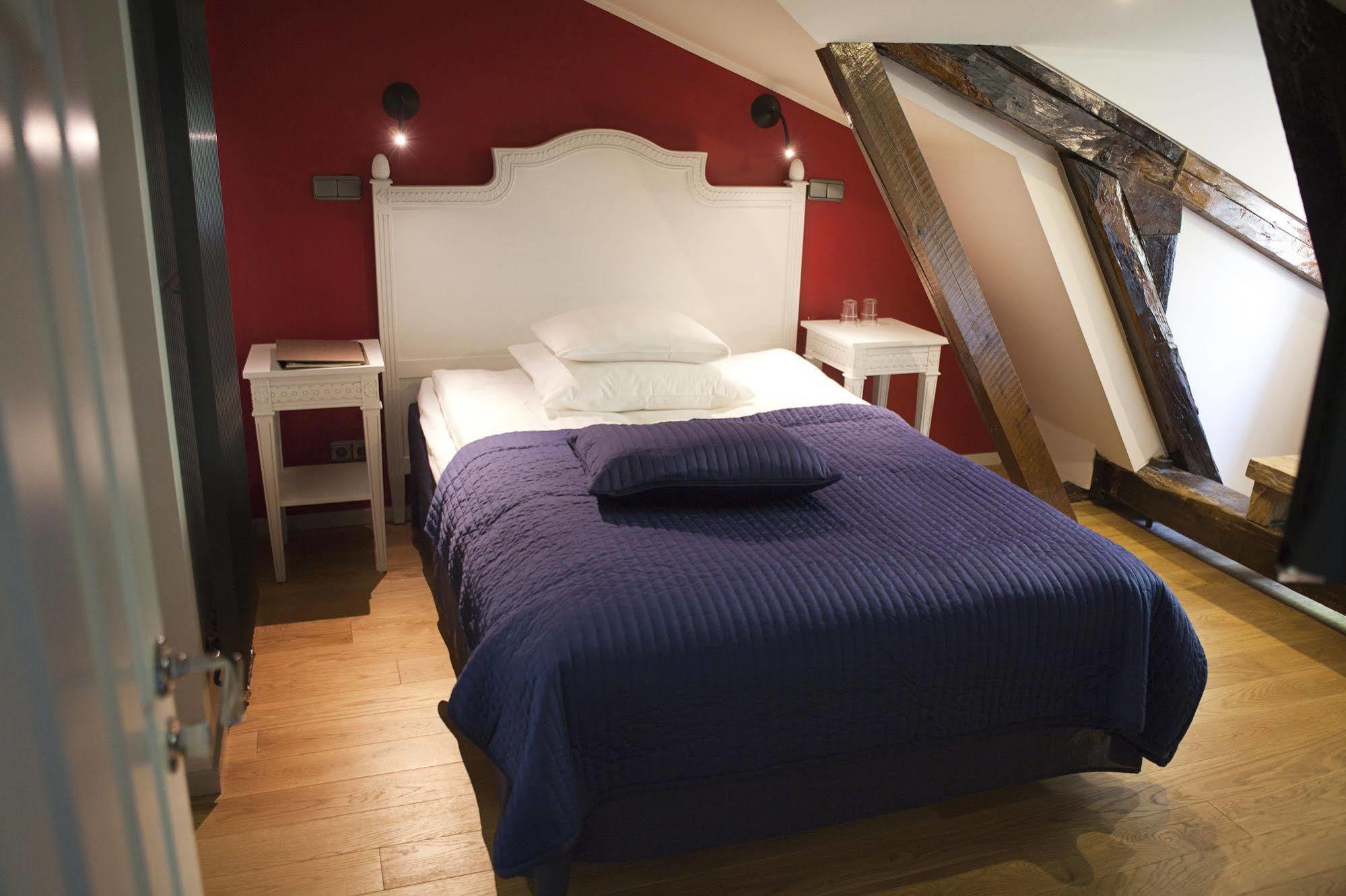 Hotel Hellstens Malmgard 3*