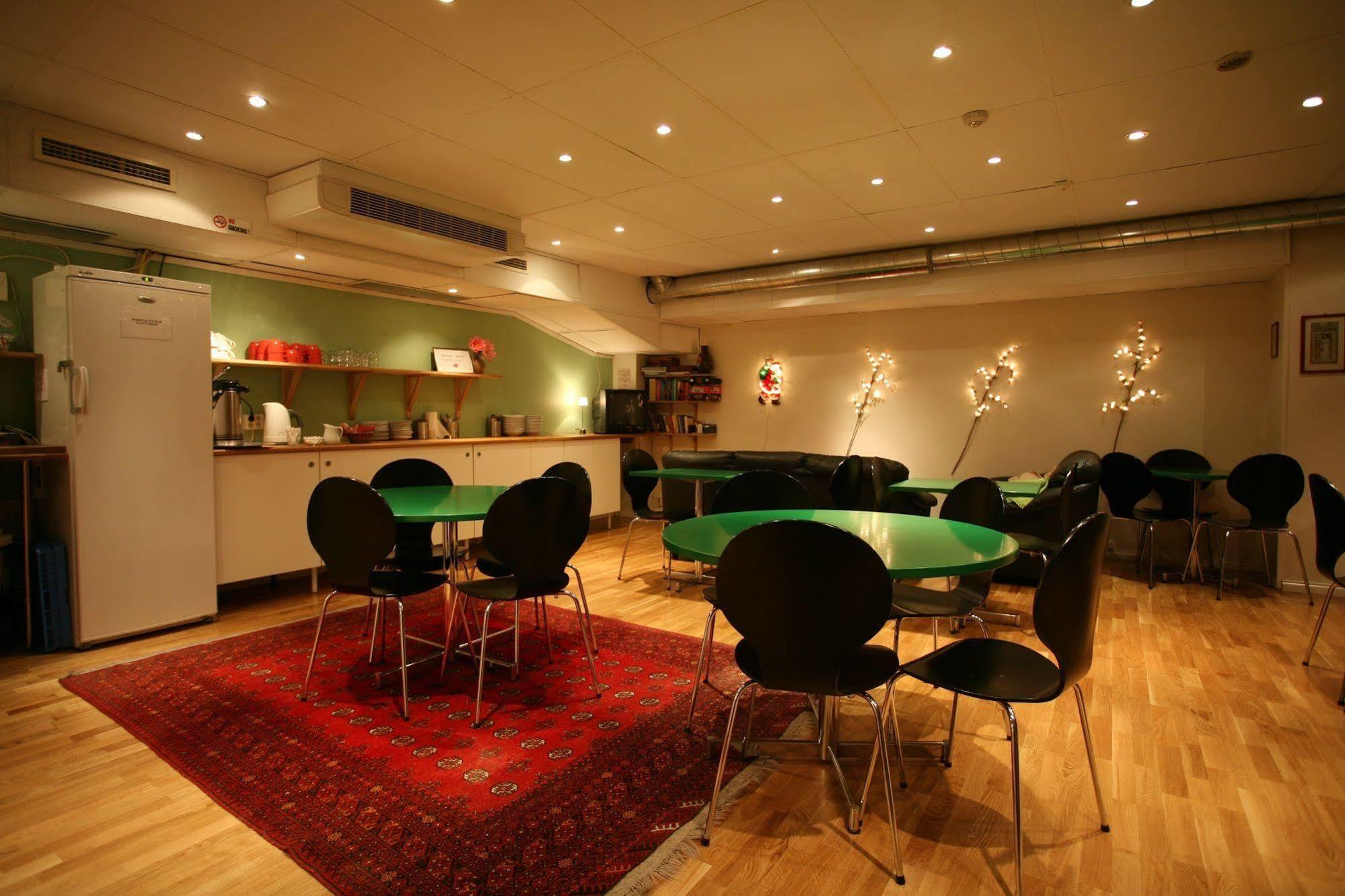 Hostel Svea
