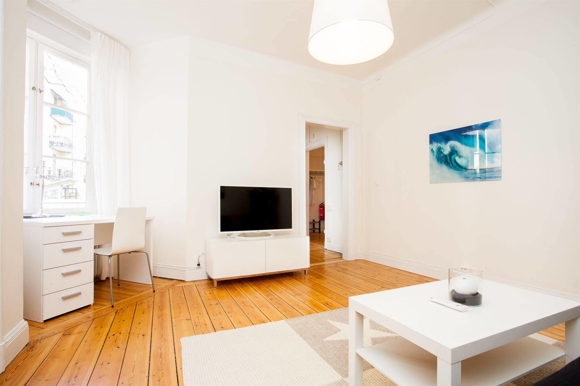 Apartdirect Sveavagen Stockholm
