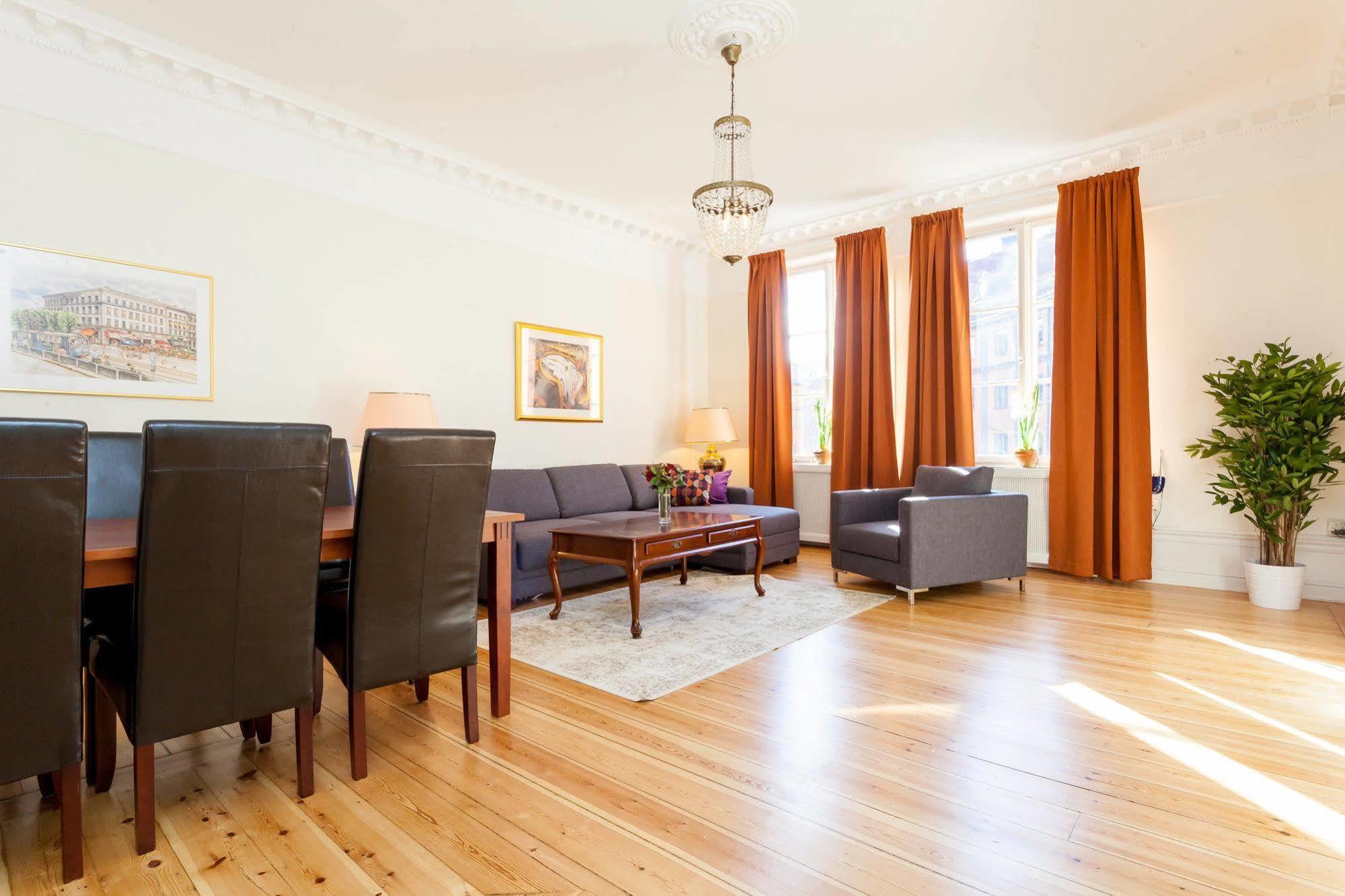 Apartdirect Sveavagen Lägenhet *