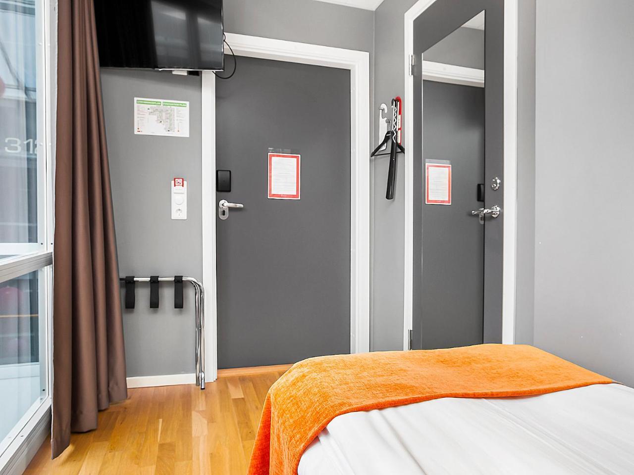 Hotel Aiden By Western Kista 3*