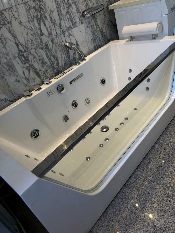 Luxury Alvsjo Massa * Stockholm