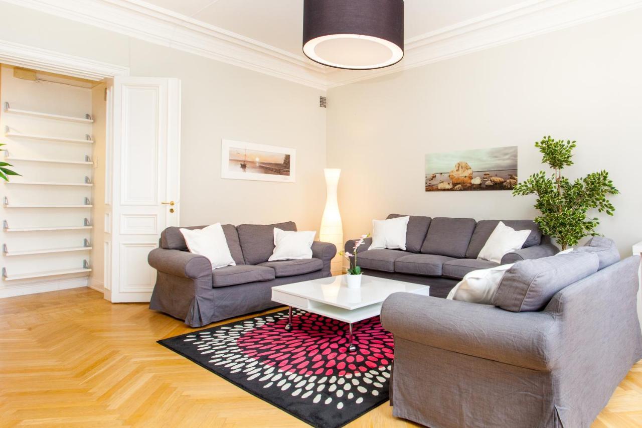 Apartdirect Sveavagen * Stockholm